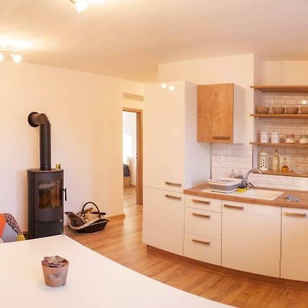2 Bedroom Flat In The Heart Of Liptovský Mikuláš Eksteriør billede