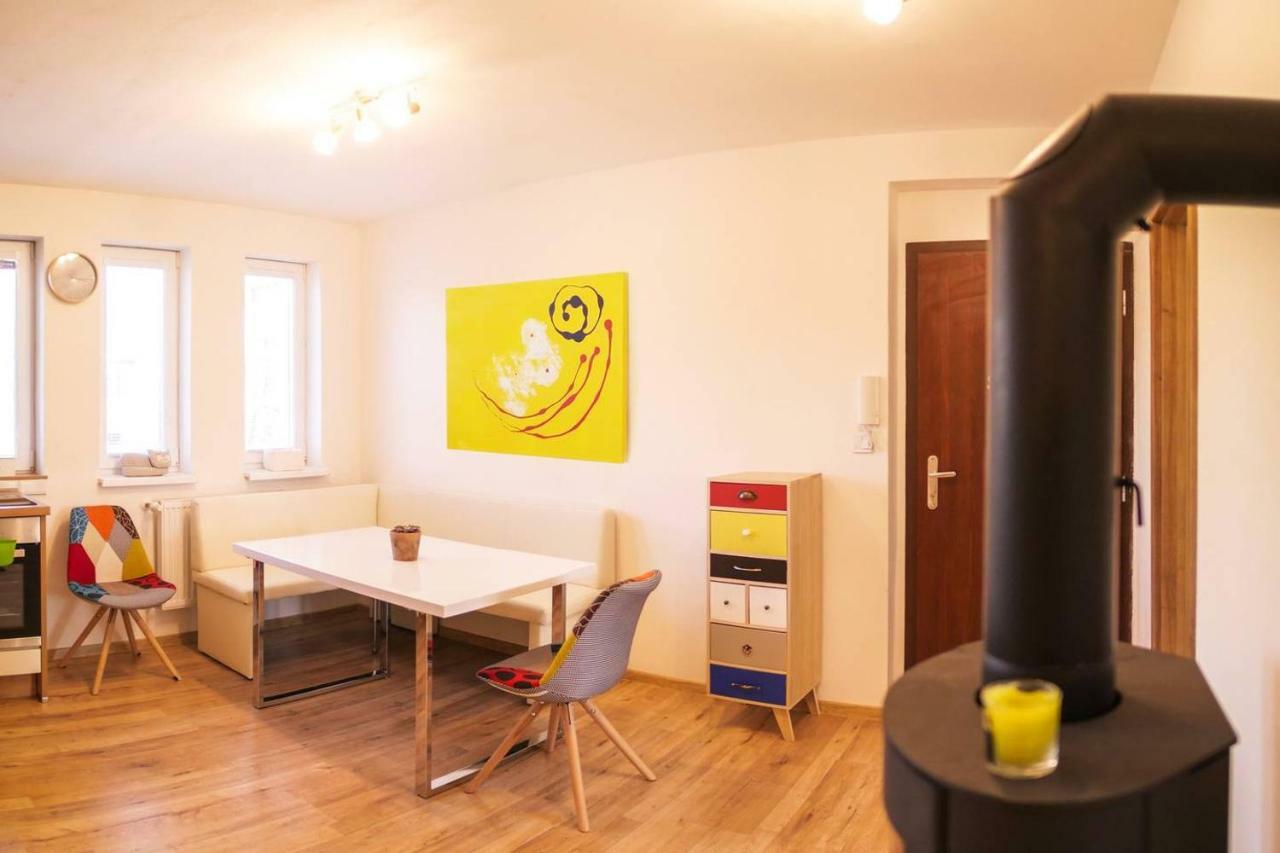 2 Bedroom Flat In The Heart Of Liptovský Mikuláš Eksteriør billede